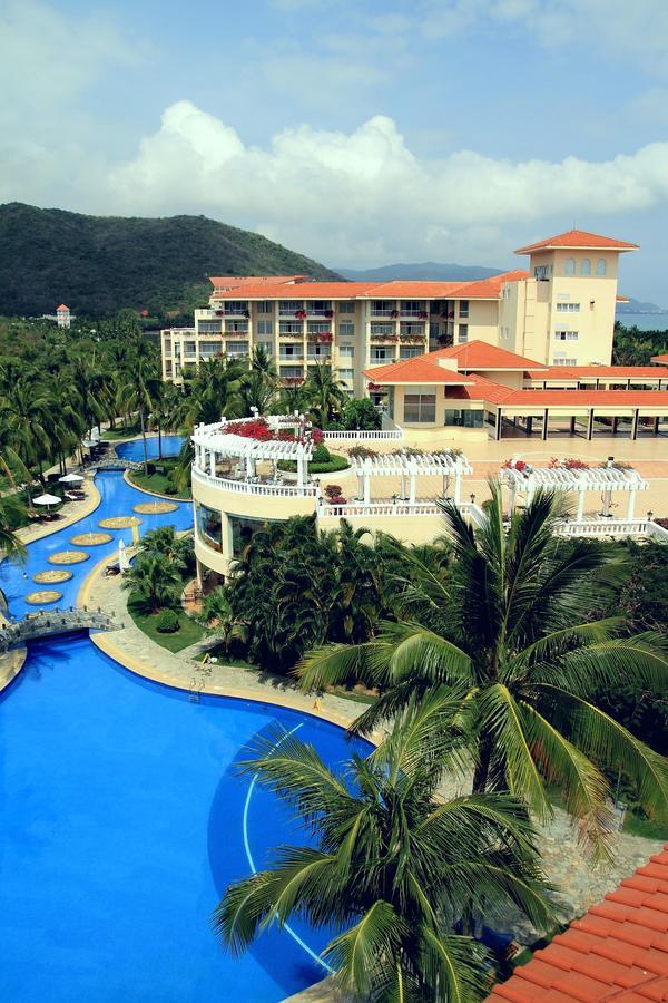 Sanya Resort Golden Palm Exterior photo