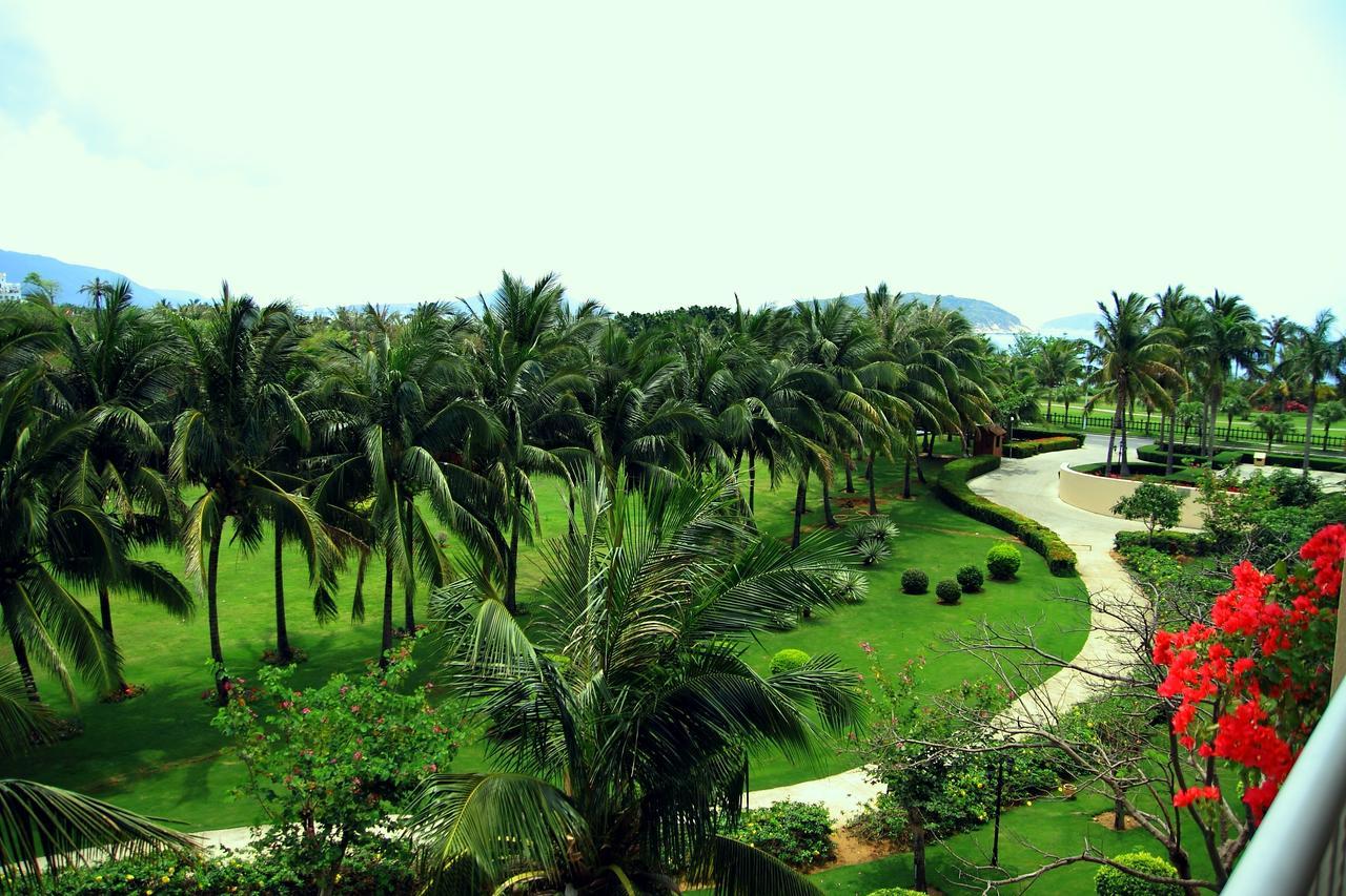 Sanya Resort Golden Palm Exterior photo